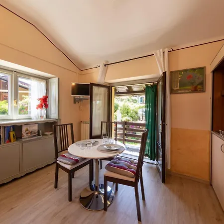 Lucciola Apartment