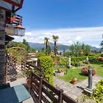 Lucciola Daire Stresa
